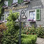 Hotel Forsthaus 3*