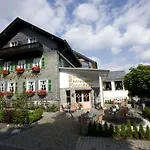 Forsthaus 3*